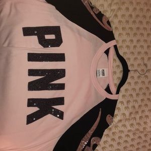 VS Pink long sleeve shirt